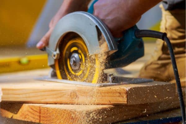 a circular saw as one of the best diy tools to have